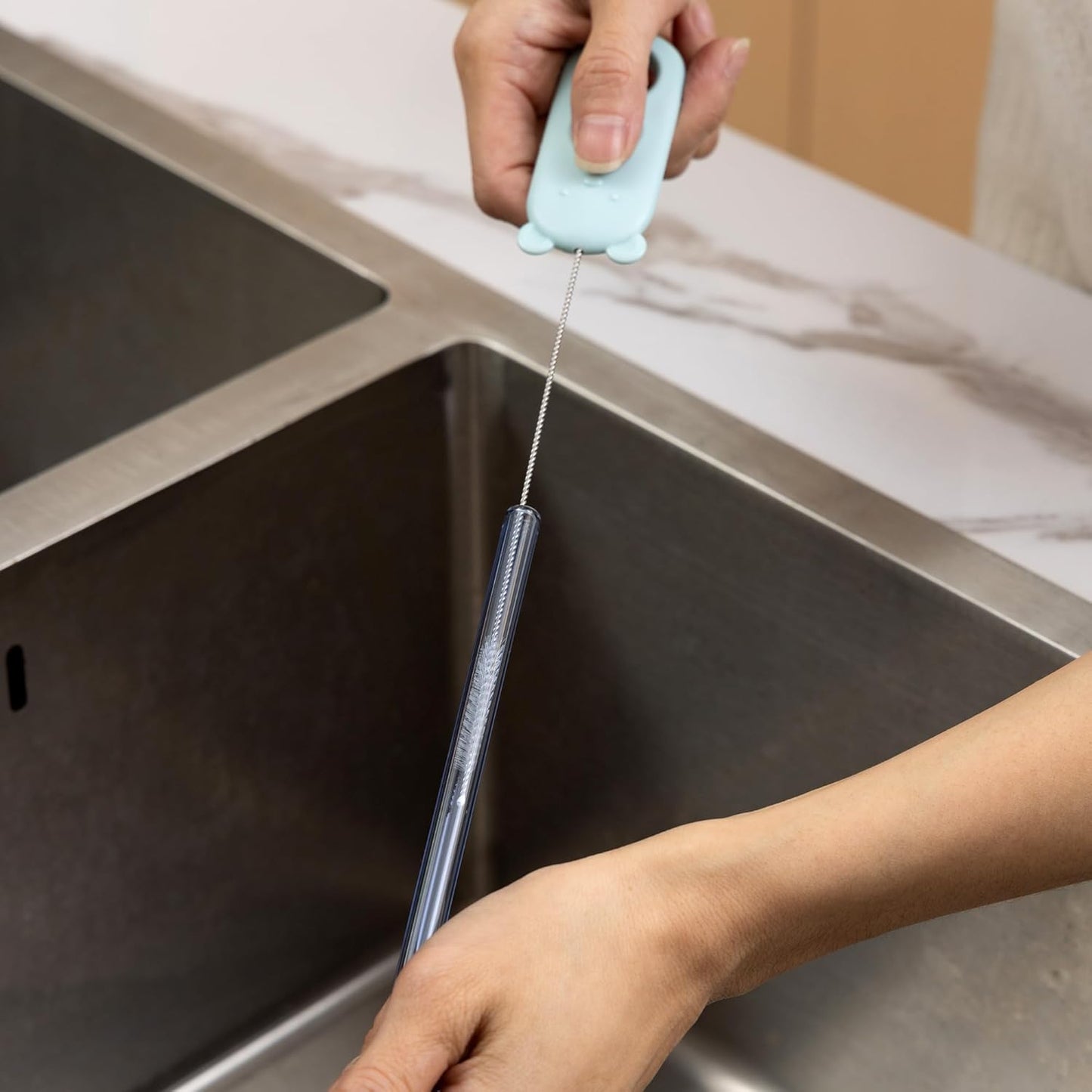 Silicone Spinning Bottle Cleaning Brush, 13.4in Long Handle Water Cup Bottles Cleaner for Baby Bottles, Sports Bottle, Glass Vase, Tumbler, with a Tiny Cup Lid Gap Cleaning Brush, x Blue