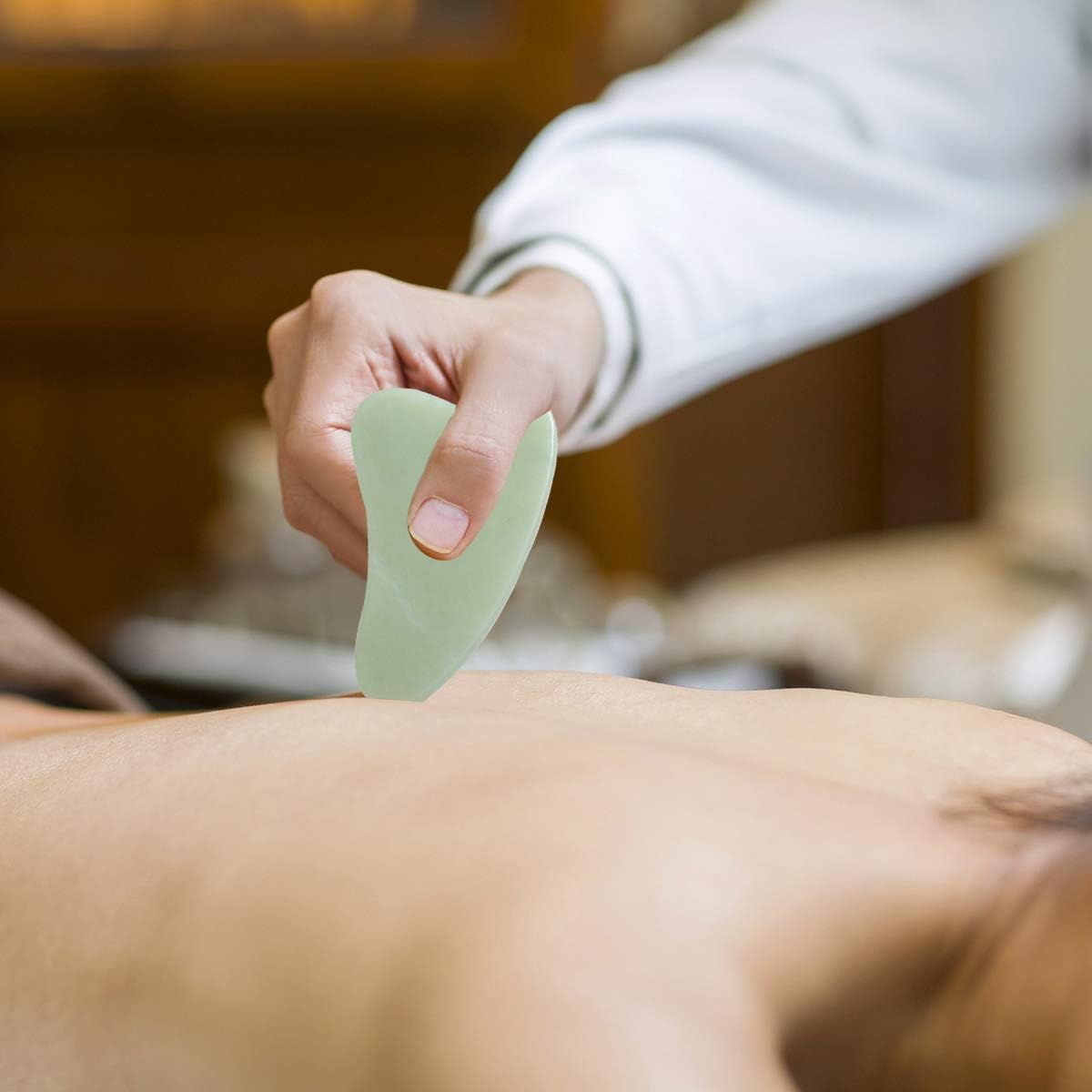 Gua Sha Facial Tools Guasha Tool Gua Sha Jade Stone for Face Skincare Facial Body Acupuncture Relieve Muscle Tensions Reduce Puffiness Festive Gifts (Green-Set)