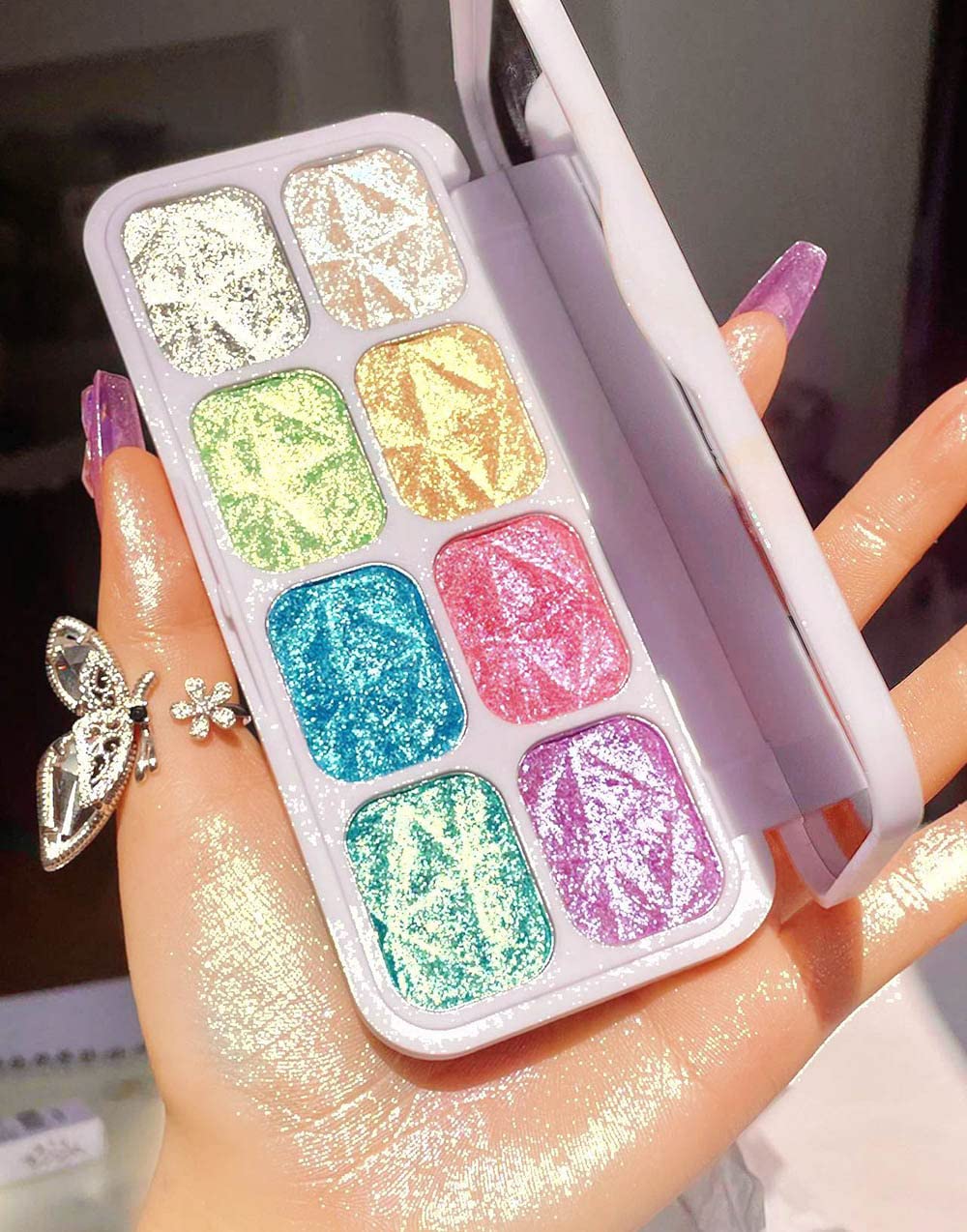 8 Color Face Cheek Highlighter Makeup Palette Shimmer Glitter Iridescent Multichrome Holographic Eyeshadow Palette Purple Rainbow Glitter Highlighter Makeup Highlight and Contour Chrome Eye Make up