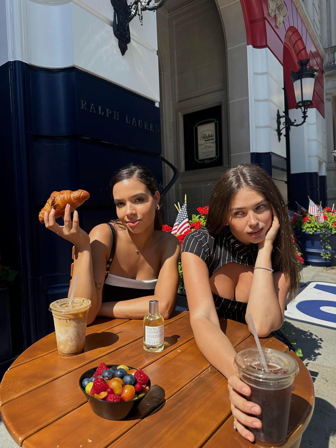 Twist Mountain No. 65 - Inspired by DG Lig. Blue EDT, Long-Lasting Eau Da Parfum for Women, Vegan, Clean Ingredients, Lemon & Apple – Spray 100 ml | 3.4 fl. oz.