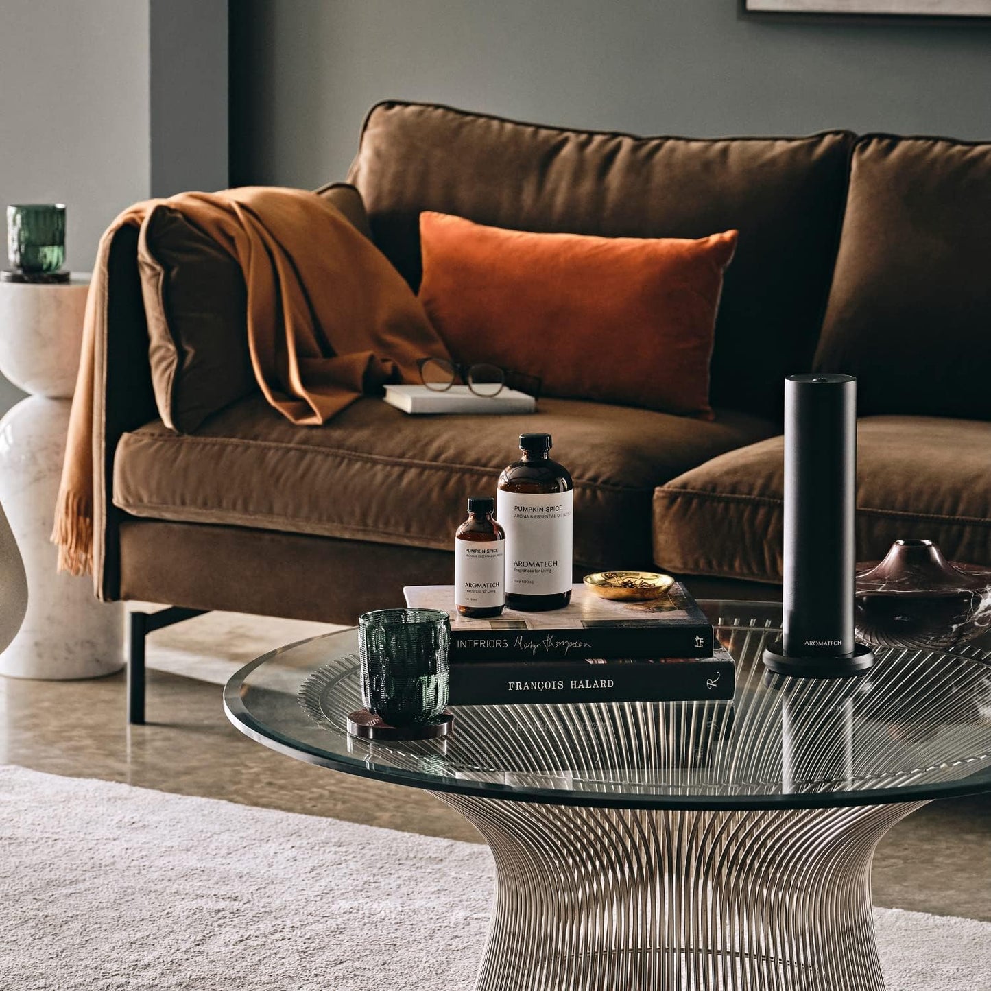 AromaTech Pumpkin Spice Aroma Essential Oil Blend: Luxury Hotel Inspired Aromatherapy with Pumpkin, Cinnamon & Vanilla Cream for Ultrasonic Diffusers & Nebulizers - 0.3 fl oz, 10 mL